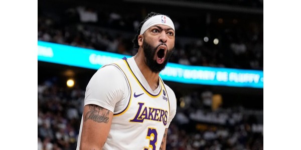 Los Angeles Lakers pierden partidos consecutivos de playoffs ante los Denver Nuggets Los Angeles Lakers pierden partidos consecutivos de playoffs ante los Denver Nuggets
